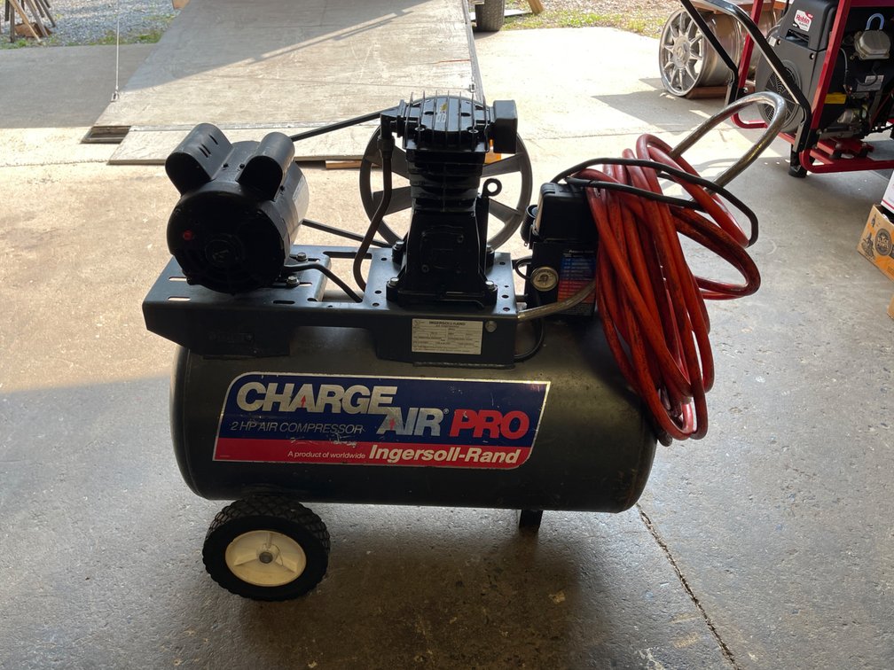 Air Compressor 
