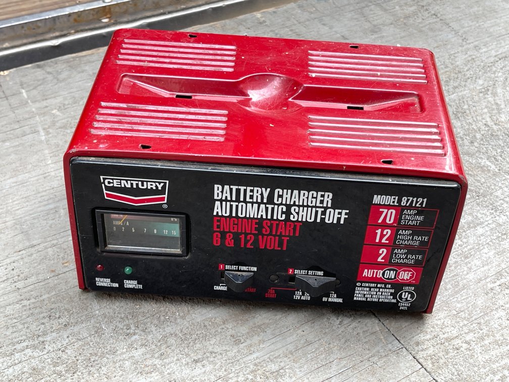 Battery Charger 