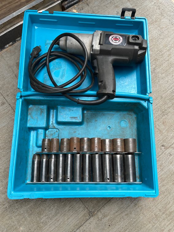 Impact Driver w/Sockets