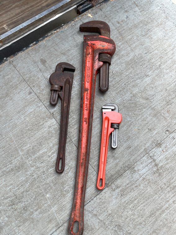 Pipe Wrenches 