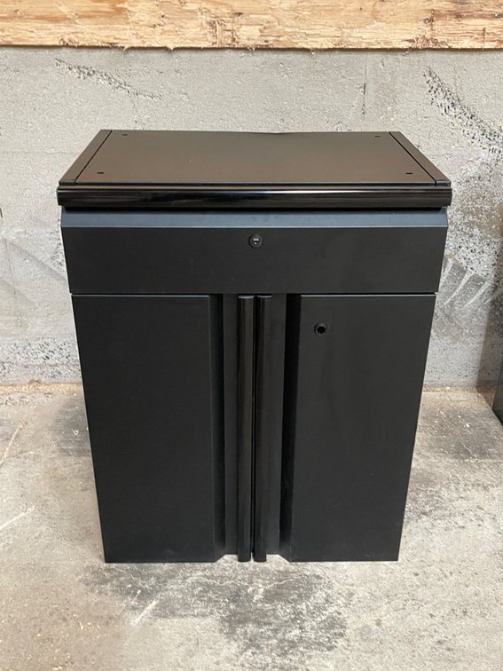 Husky Base Cabinet 