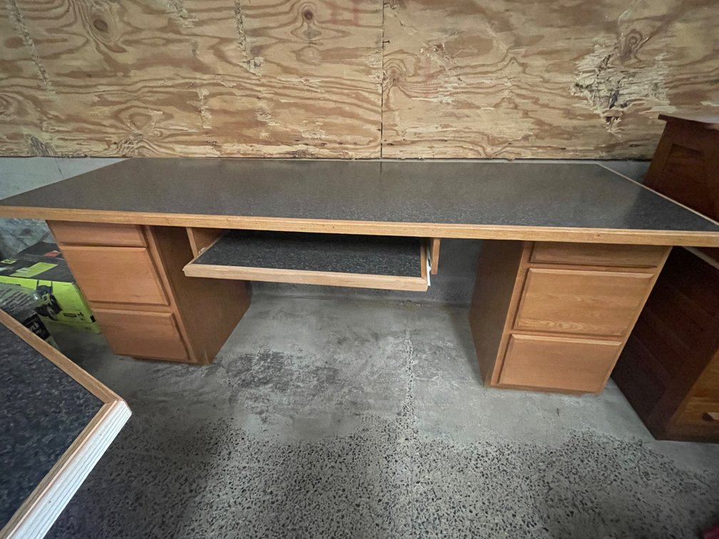 Work Benches 