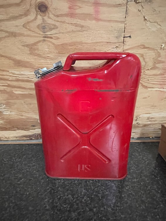 Metal Fluid Container