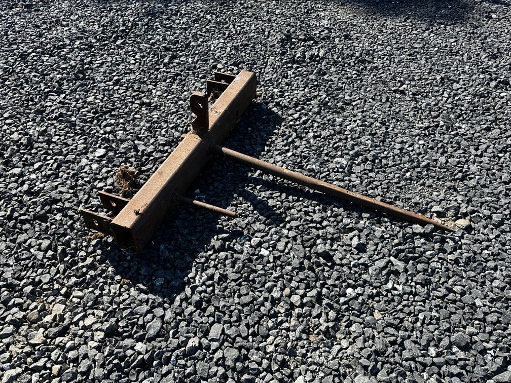 Hay Spear