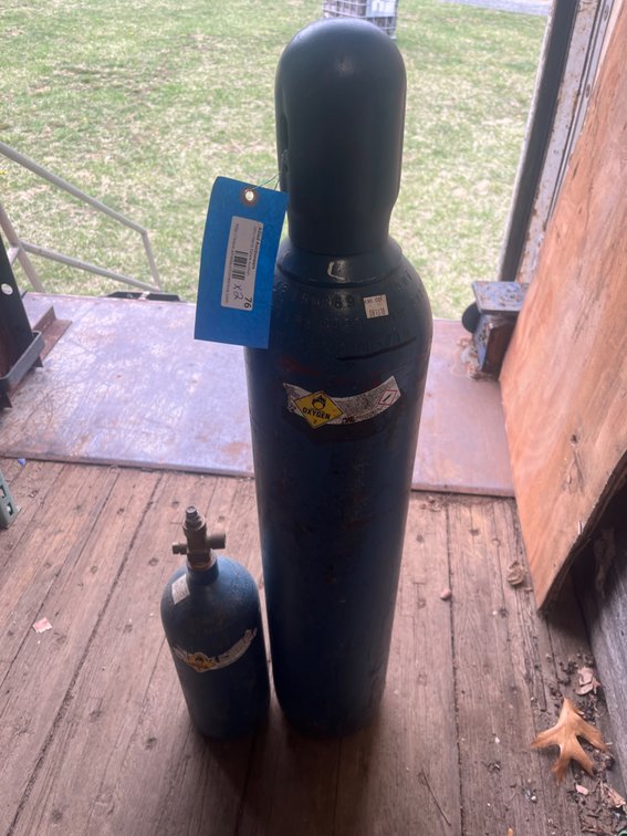 2 Oxygen Tanks