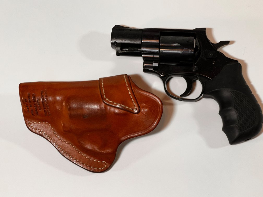 .38 Special/.357 Magnum Revolver 