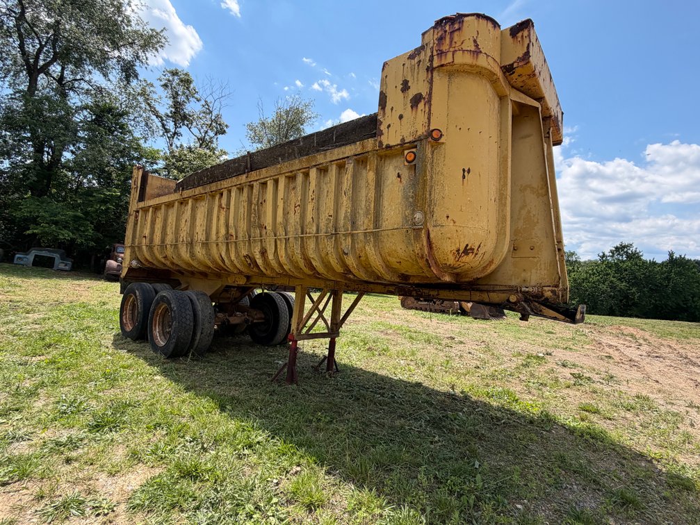 Dump Trailer