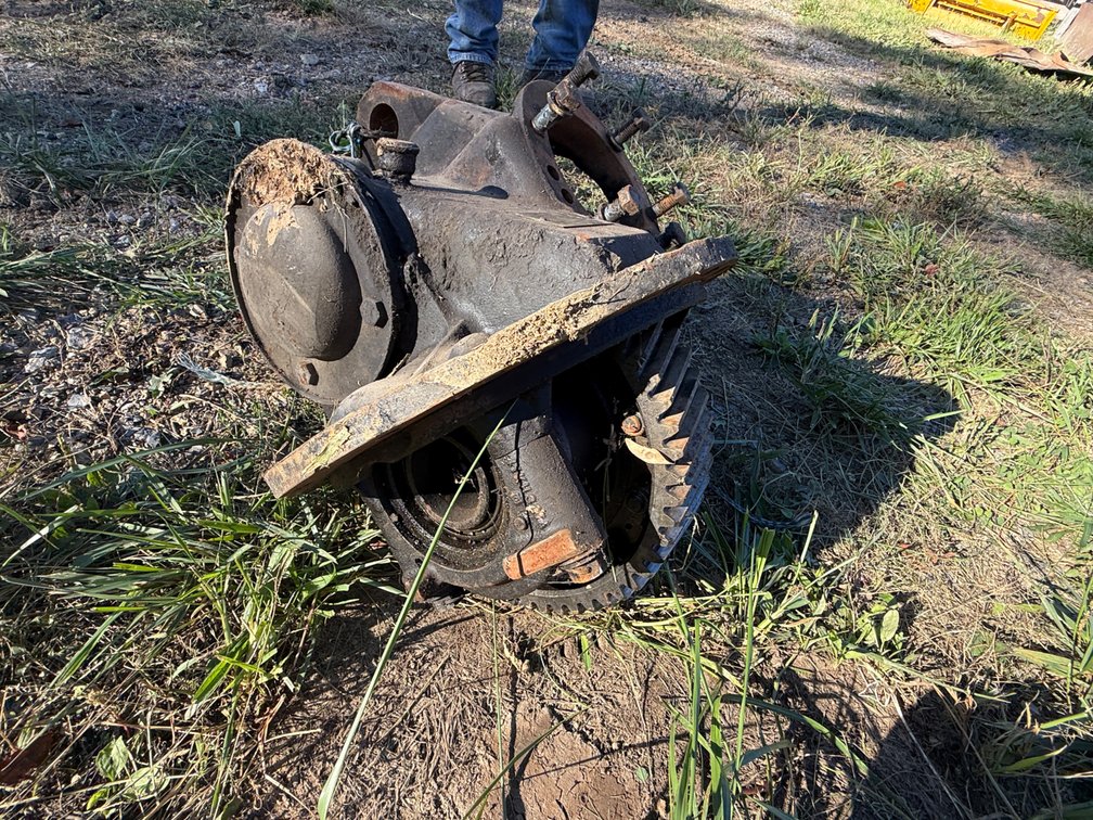 Mack CDR93 Rear Differential