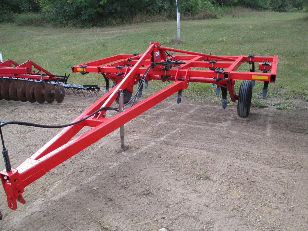 Hiniker 816 Chisel Plow Retirement!