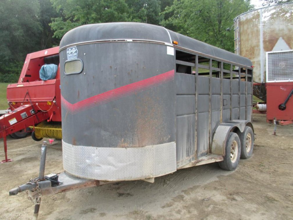 S&S Cattle Trailer NO TITLE