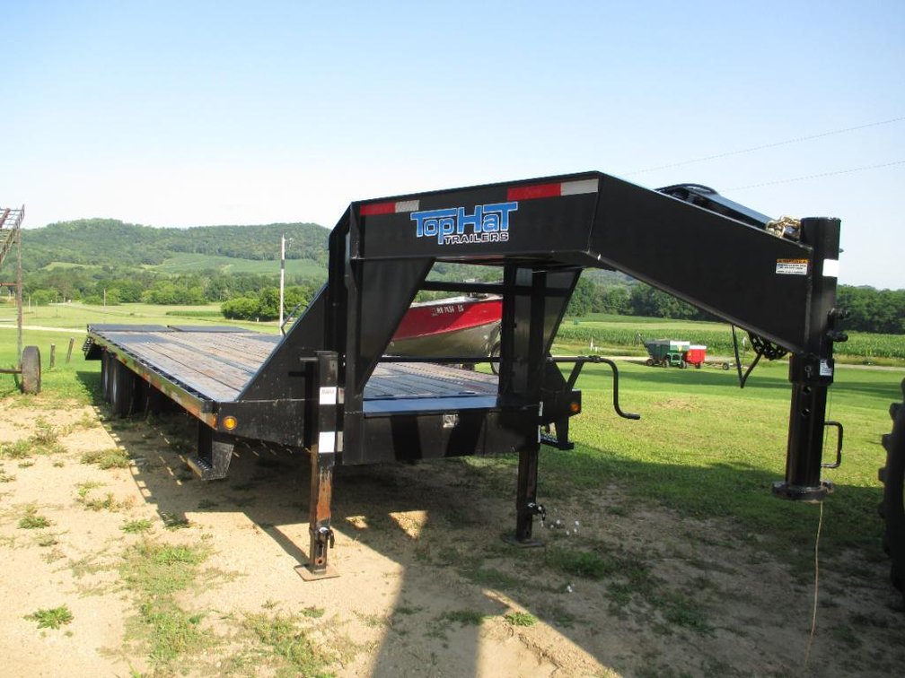 2021 Top Hat 24K Gooseneck Trailer, VIN # 4R7GF3024MN211360 - Eau Claire, WI