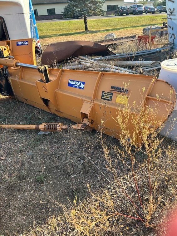 Henke Plow w/WIng off Wheel Loader - Eau Claire