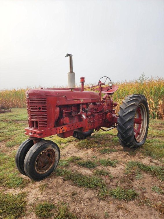 Farmall Super MTA Tractor - Dakota MN 