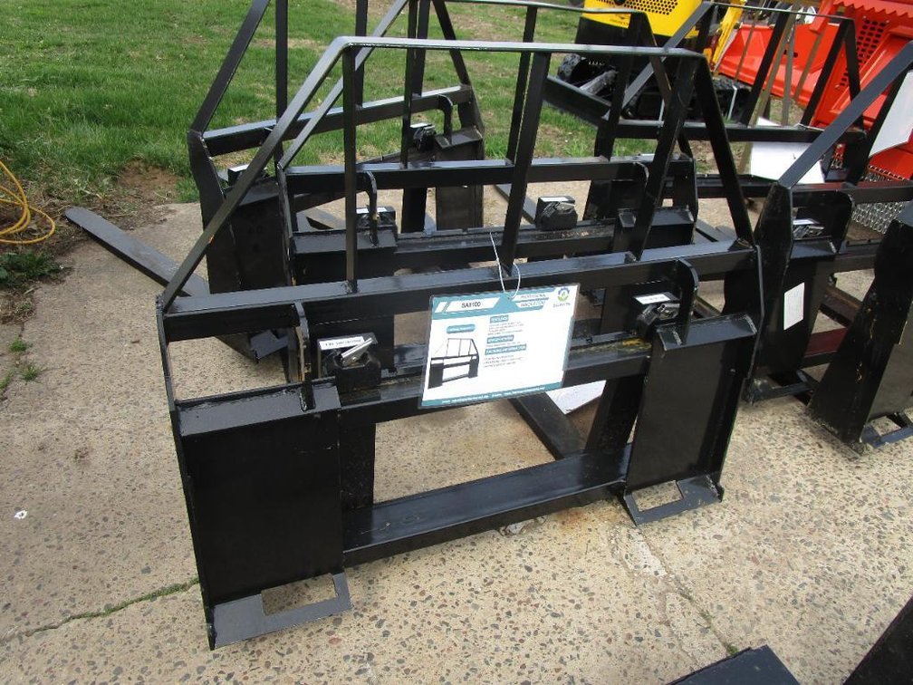 Skidsteer Forks