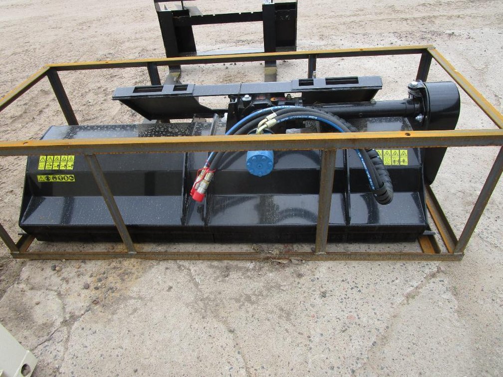 Skidsteer 77'' Flail Mower