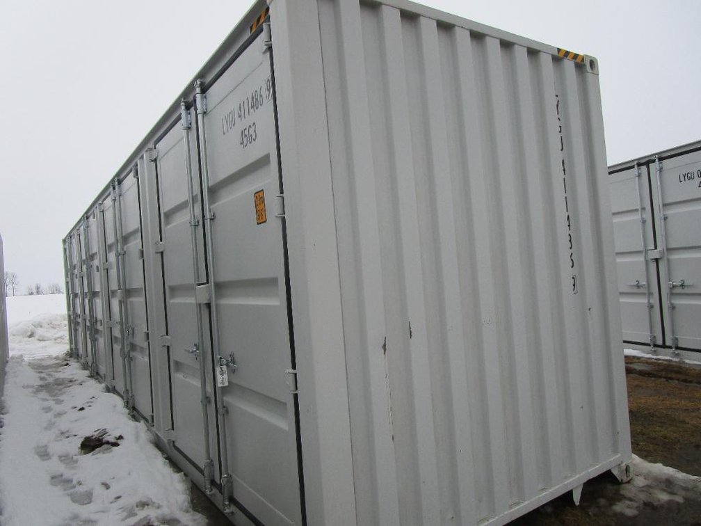 Image for Landhero & Wolverine Attachments & Containers
