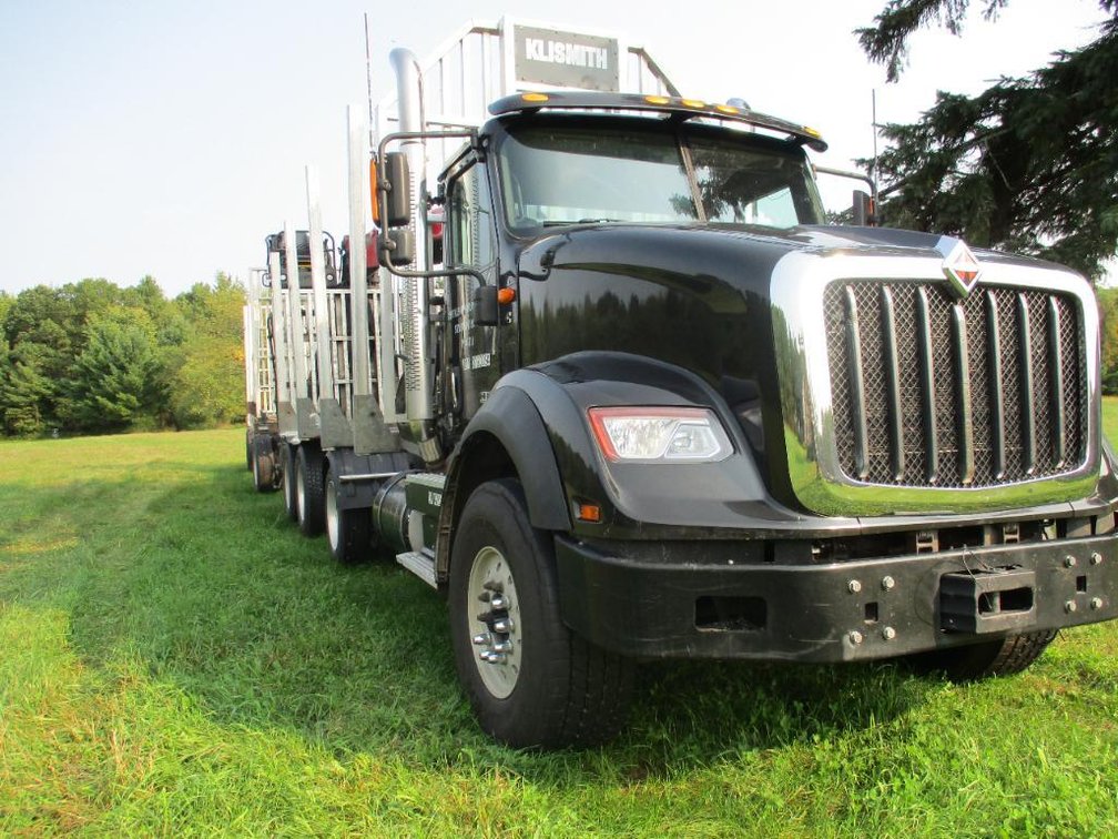 2018 International Log Truck/ 2016 Pup Trailer- Stevens Point, WI