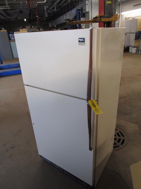 Whirlpool Refrigerator 