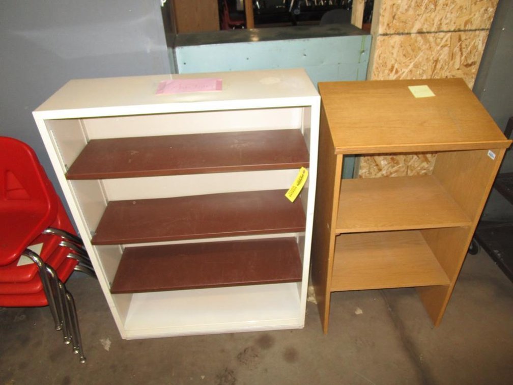 (2) Shelves 