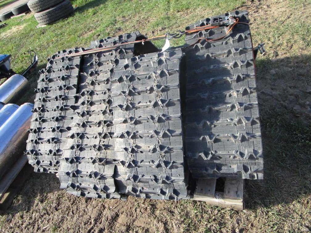 UTV Tracks Came off '14 JD 825I Gator