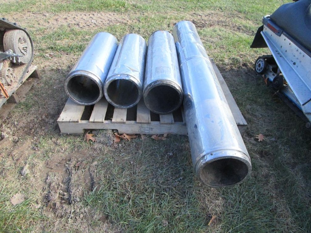 (4) Pieces of Insulated of Chimney Pipe 