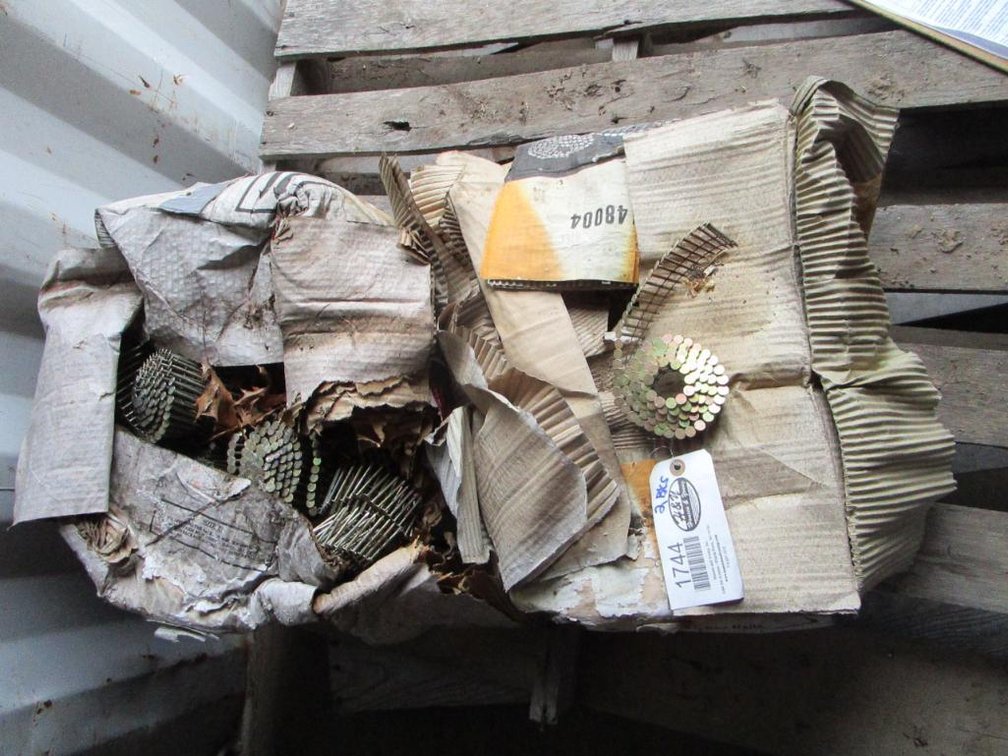 2 Boxes of Coil Roofing Nails 1-1/4''