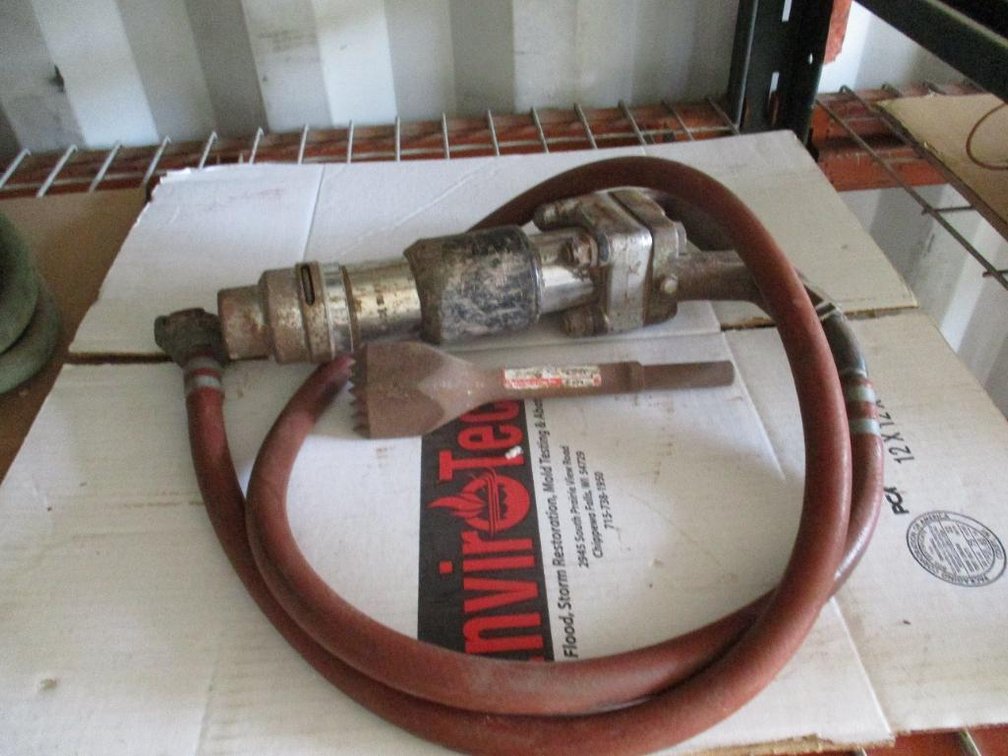 (1) Air Hammer - Prairie Farm WI