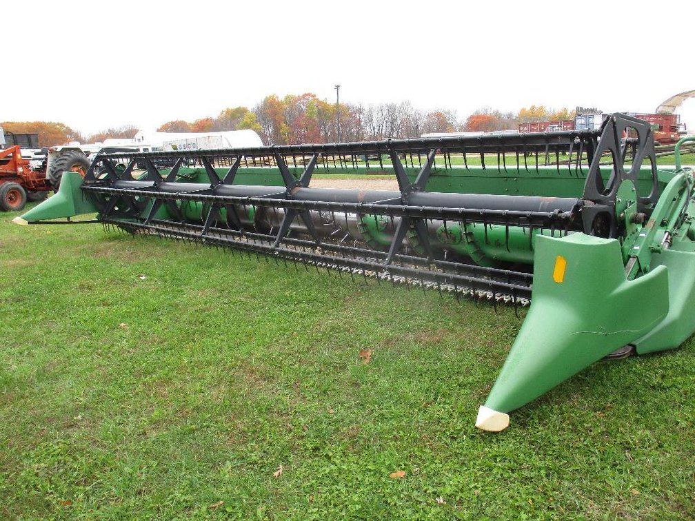 John Deere 925F Flex Head - Prairie Farm WI