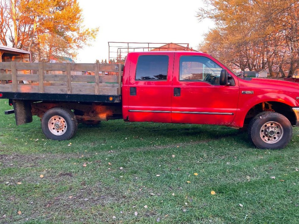 1999 Ford F-250 Pickup Truck, VIN # 1ftnw21s0xee16305 - Jim Falls WI