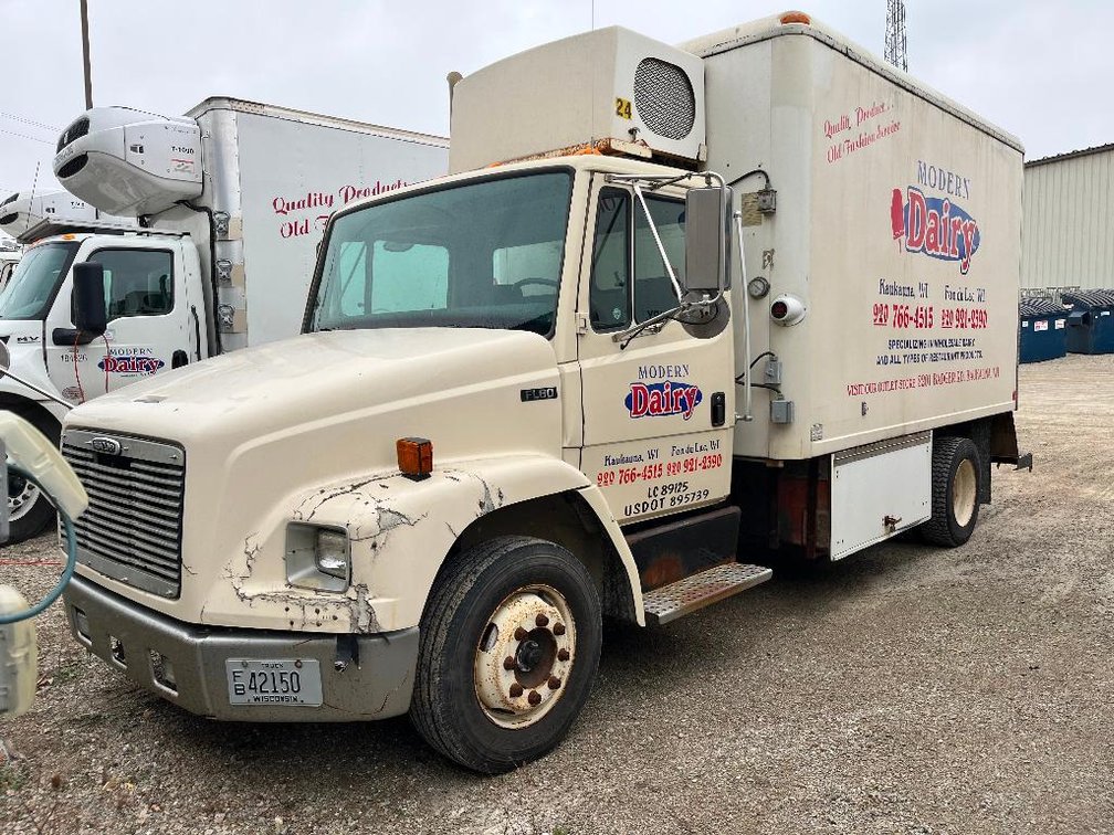 2001 Freightliner FL60 Reefer Truck, VIN # 1fv3gjac21hh10633 - Kaukauna WI