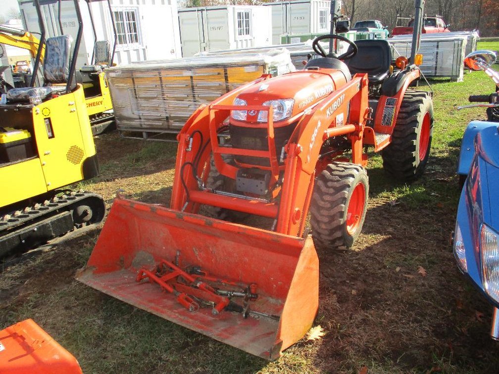 Kubota B2920 Lawn Tractor - Prairie Farm Wi