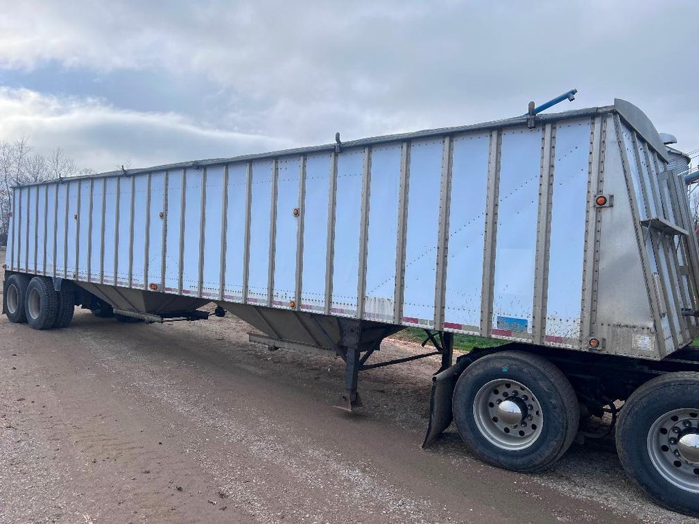 1998 Merritt Equipment Grain Dump Trailer, VIN # 1mt2p4326wh011630 - Wilson WI 
