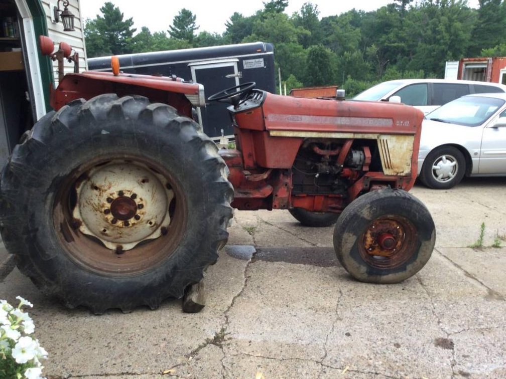 International 574 Tractor - Prairie Farm WI - NOT AT OFFICE 