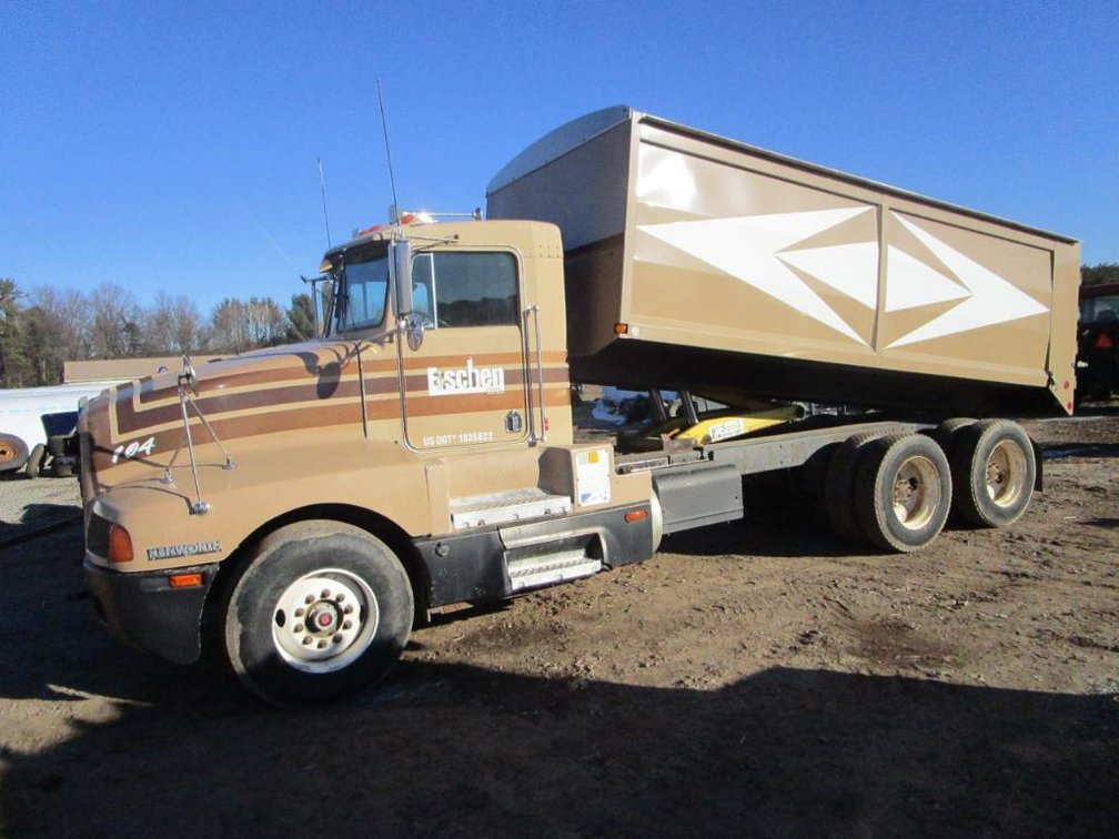 1989 Kenworth T600 Grain Truck, VIN # 1xkad29x5ks529282 - Black River Falls Wi
