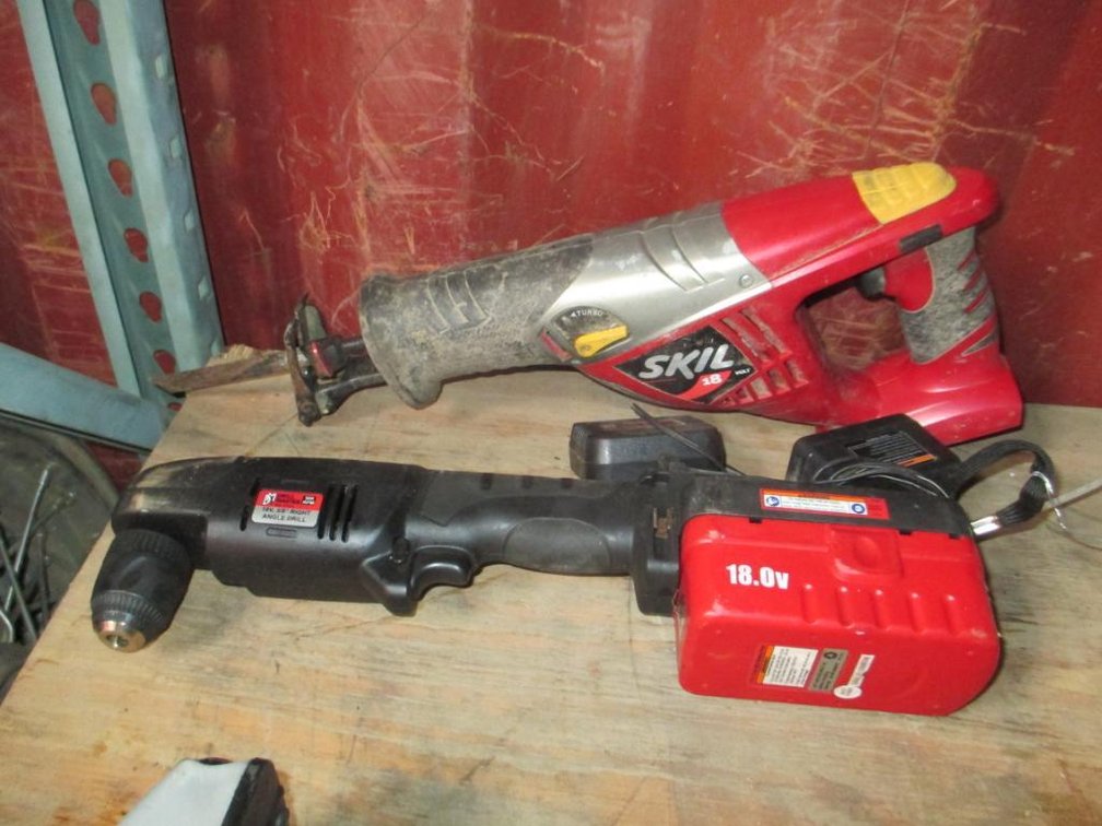 Drill Master 18v 3/8'' Right Angle Drill & Skil 9350 - Prairie Farm Wi
