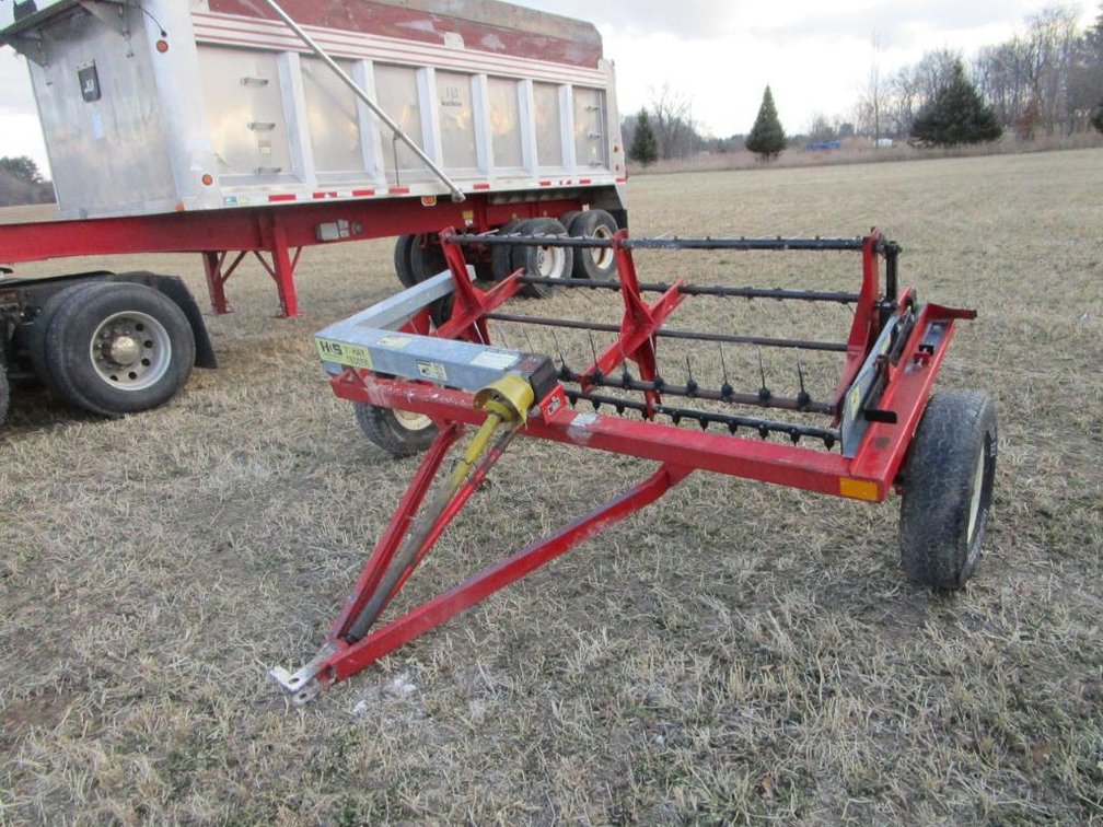 H&S 7ft Hay Tetter - Ogdensburg WI
