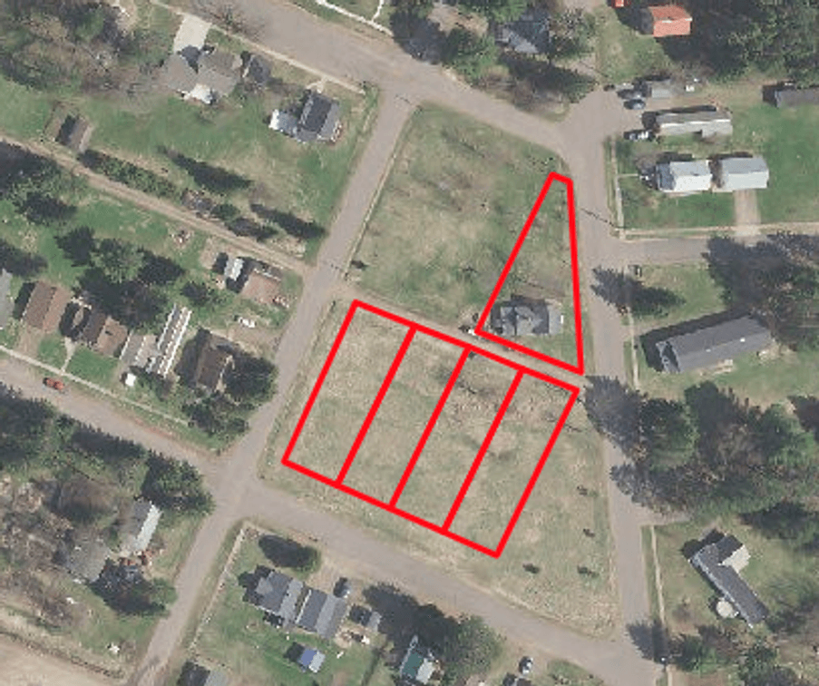 Image for 1 Bed 1.5 Story Home on Large Lot