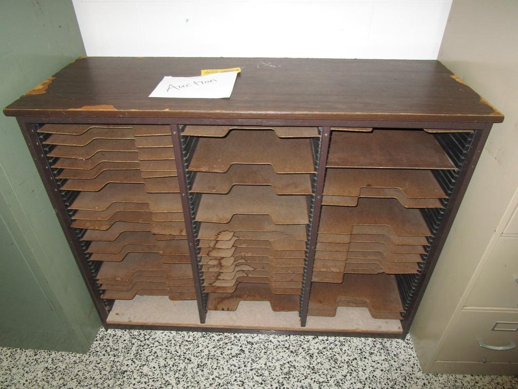 Organizer Cabinet 