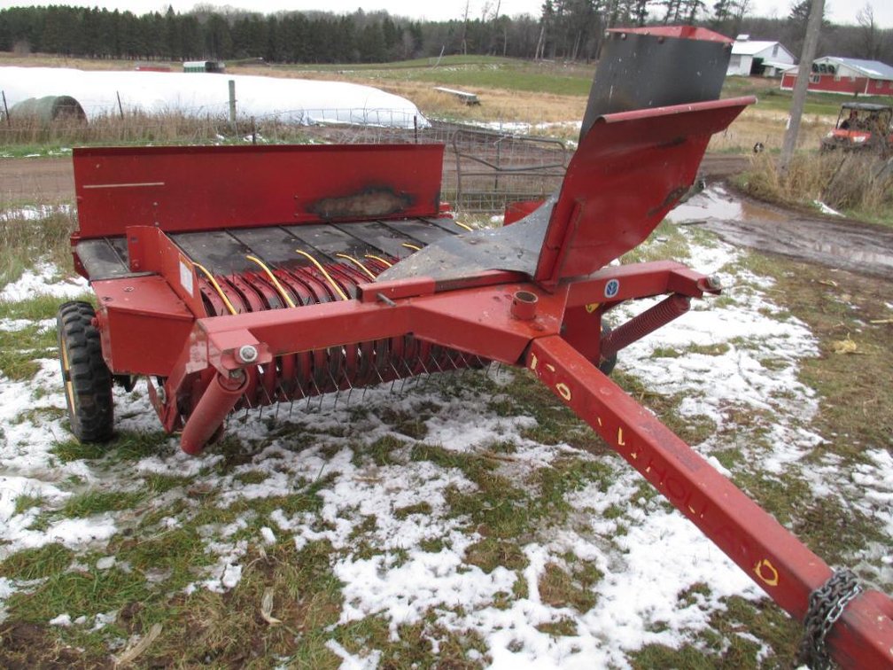 New Holland 166 Hay Inverter 