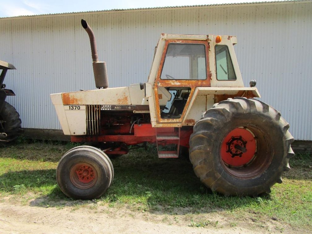 Case 1370 Tractor