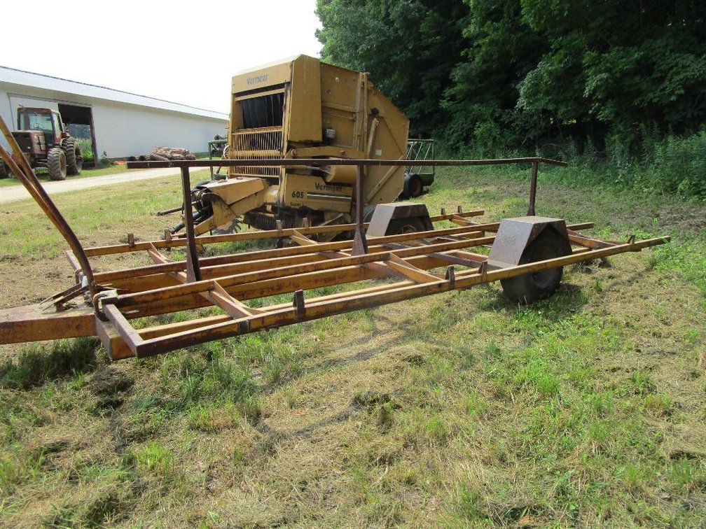 Round Bale Transport Trailer