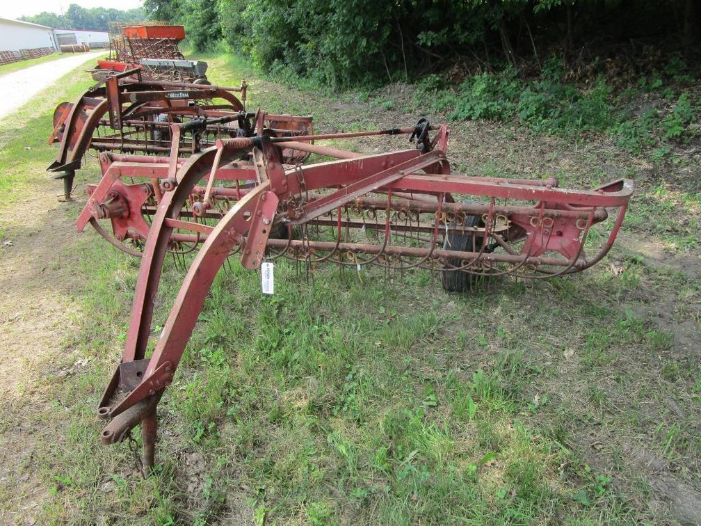 New Holland 55 Side Rake