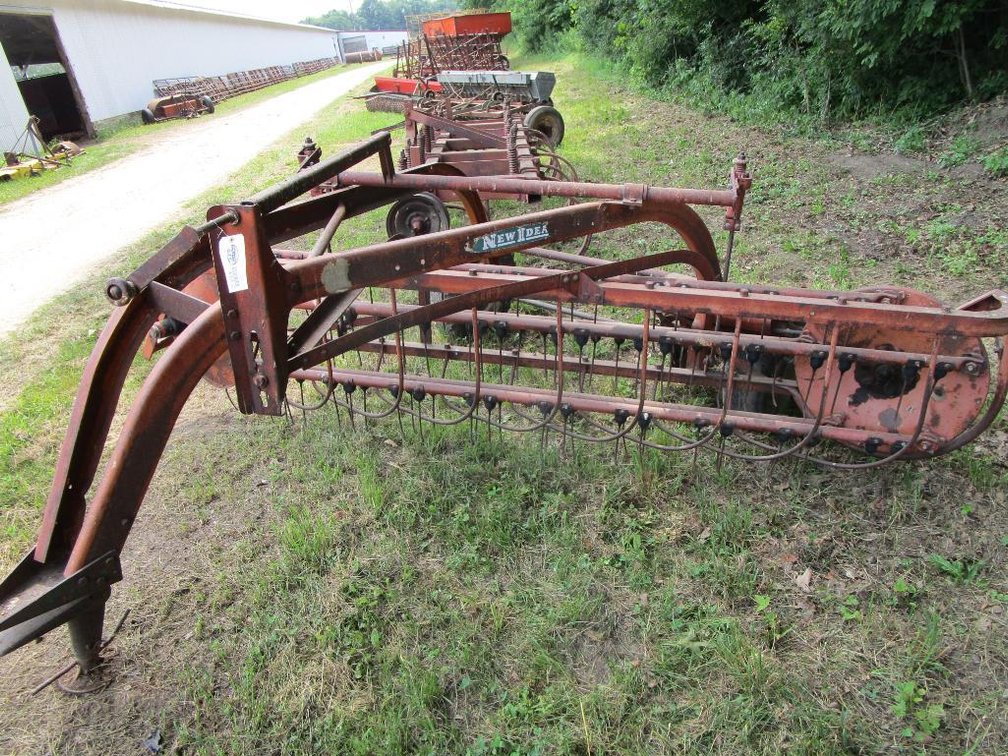 New Idea Side Rake