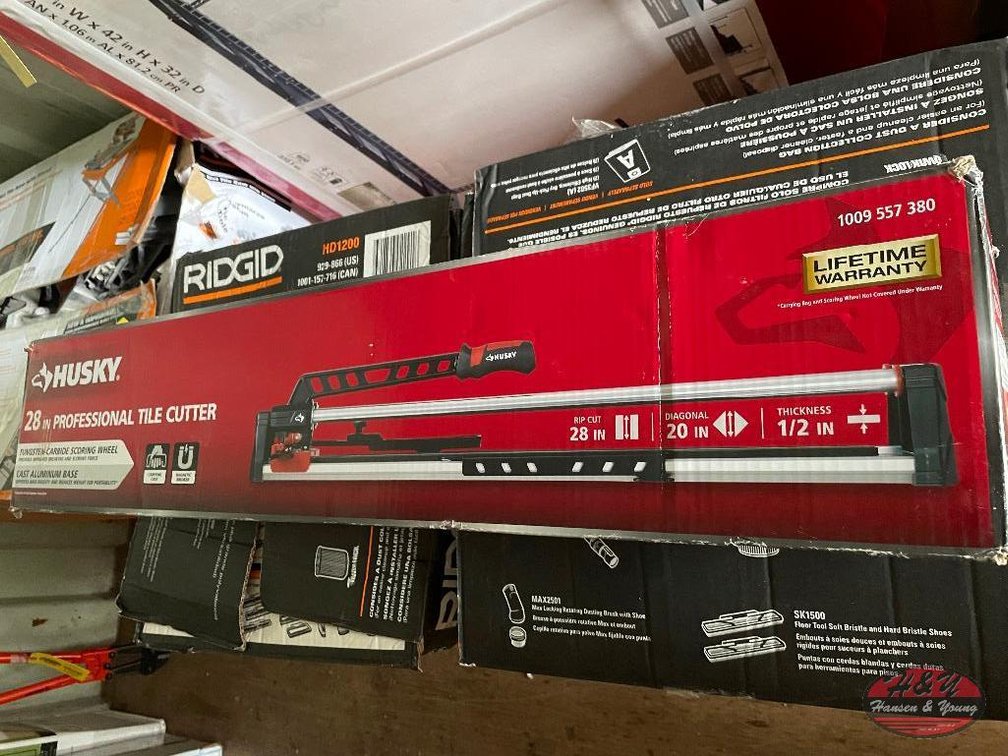 HUSKY 28'' Professional Tile Cutter