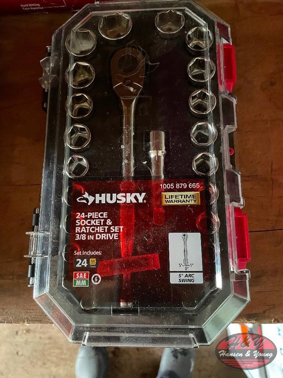 Husky 24pc Socket & Ratchet Set - 3/8'' Drive