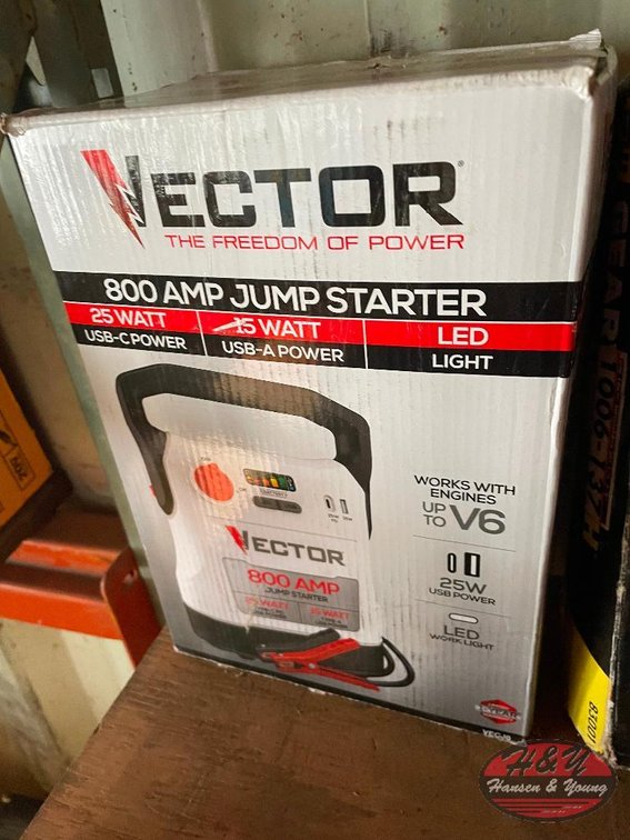 Vector 800AMP Jump Starter