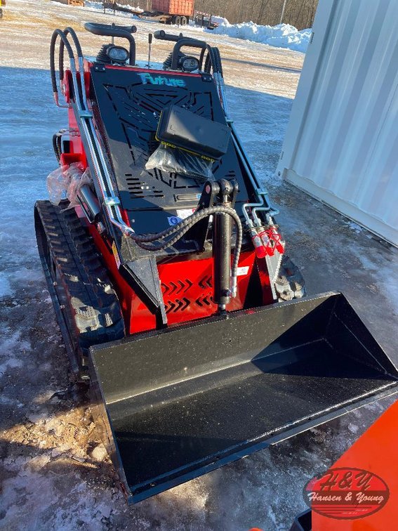 Skidsteer Loader - Orange/Red