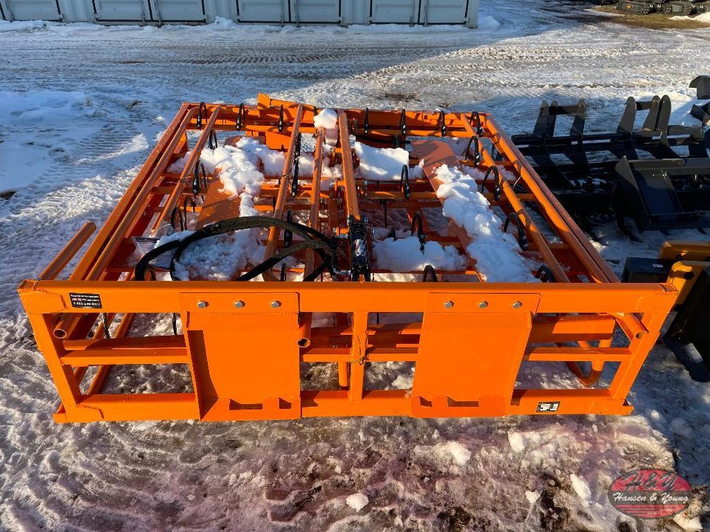 Skidsteer Hay Accumulator Grapple