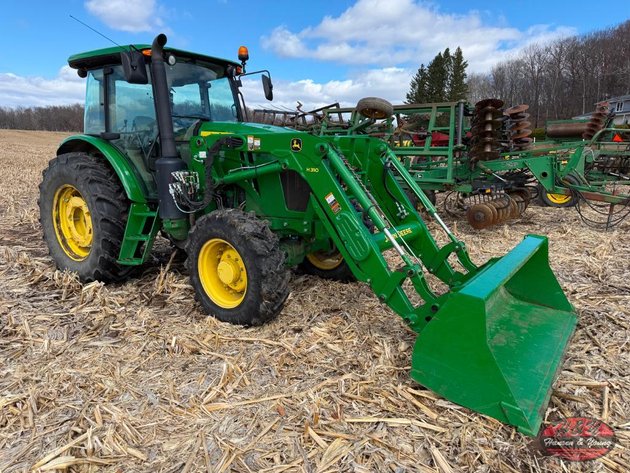 Image for Estate Farm Machinery, Tools & Beer Signs - Chippewa Falls, WI