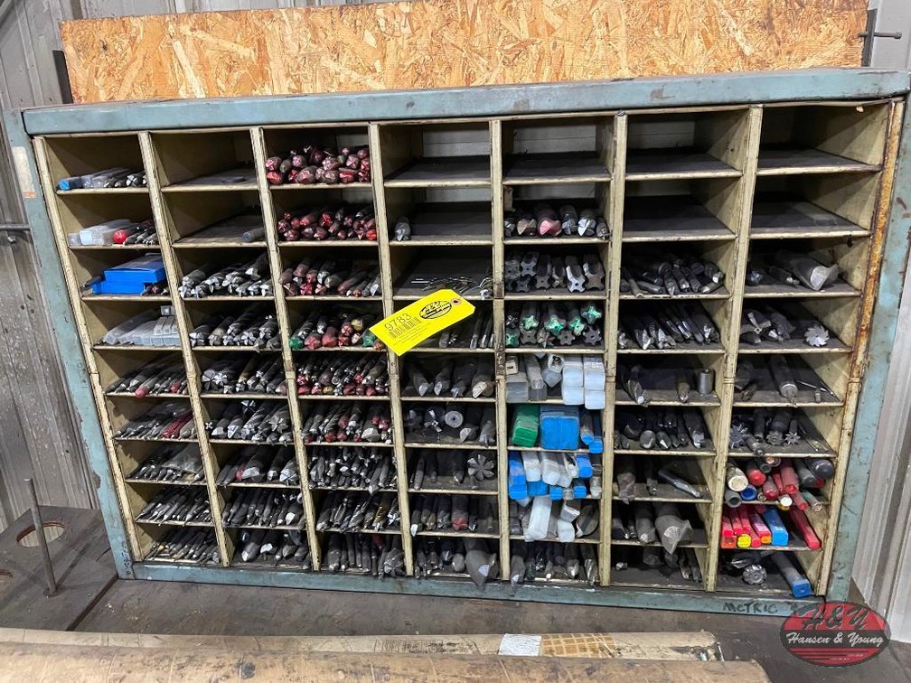 Organizer of Taps, Cutters and Bits